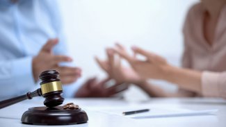 Divorcio. Legitimación para instar el proceso